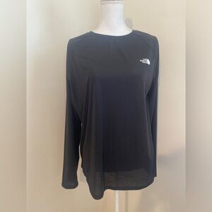 The North Face Women's Long Sleeve Basic Black T-Shirt XL
